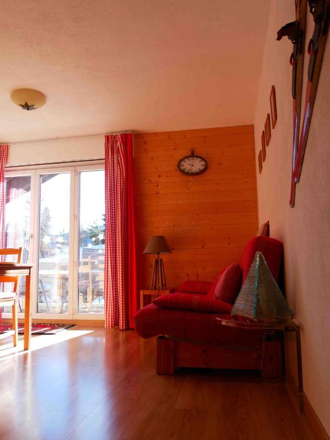 Romantic Chalet-Style Flat With Mountain View Torgon Kültér fotó