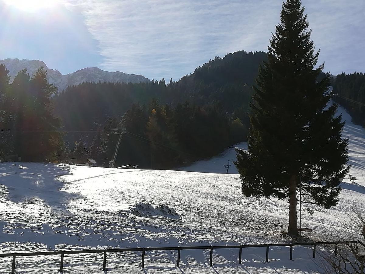 Romantic Chalet-Style Flat With Mountain View Torgon Kültér fotó