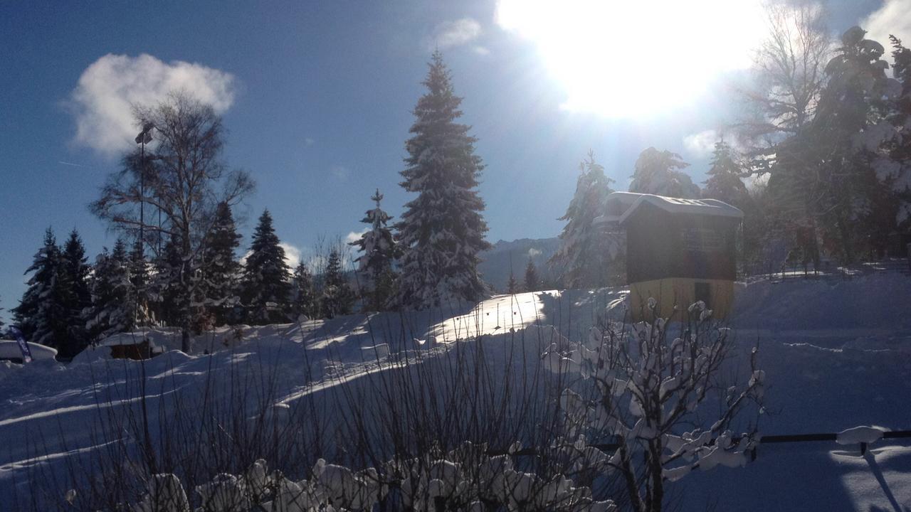 Romantic Chalet-Style Flat With Mountain View Torgon Kültér fotó